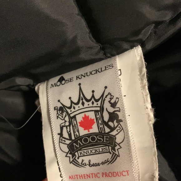 Moose Knuckle Parka (size: L) - Picture 9 of 11